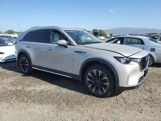 JM3KKEHA8R1154323 2024 MAZDA CX-90-3