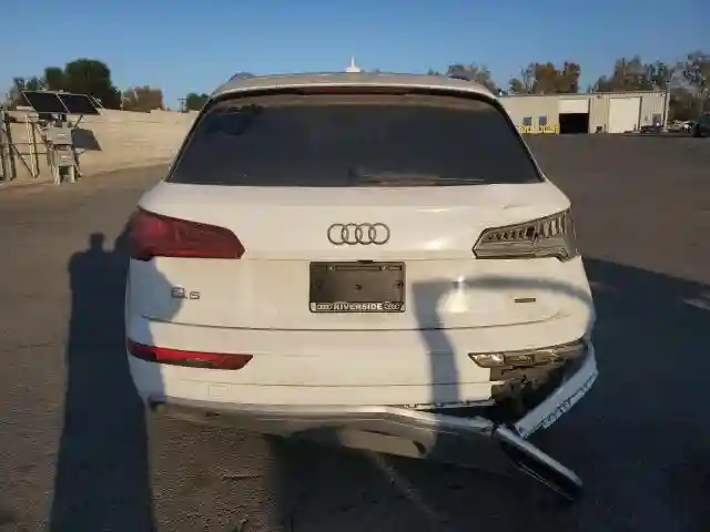 WA1ANAFY3L2110603 2020 AUDI Q5-5