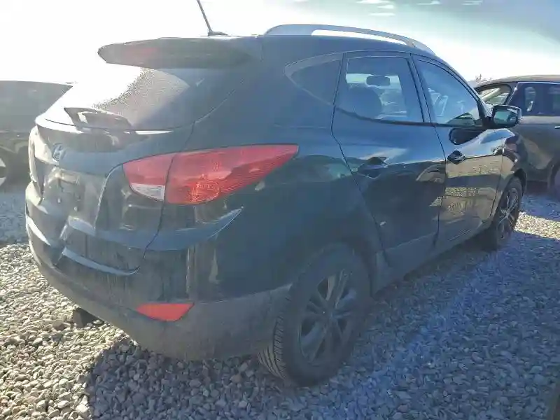 KM8JU3AG7FU109025 2015 HYUNDAI TUCSON-2