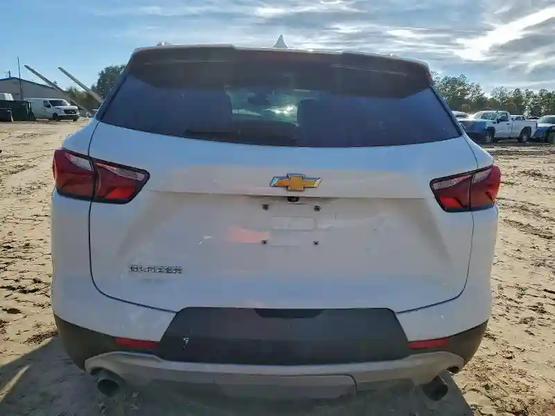 3GNKBDRS6MS510292 2021 CHEVROLET BLAZER-5