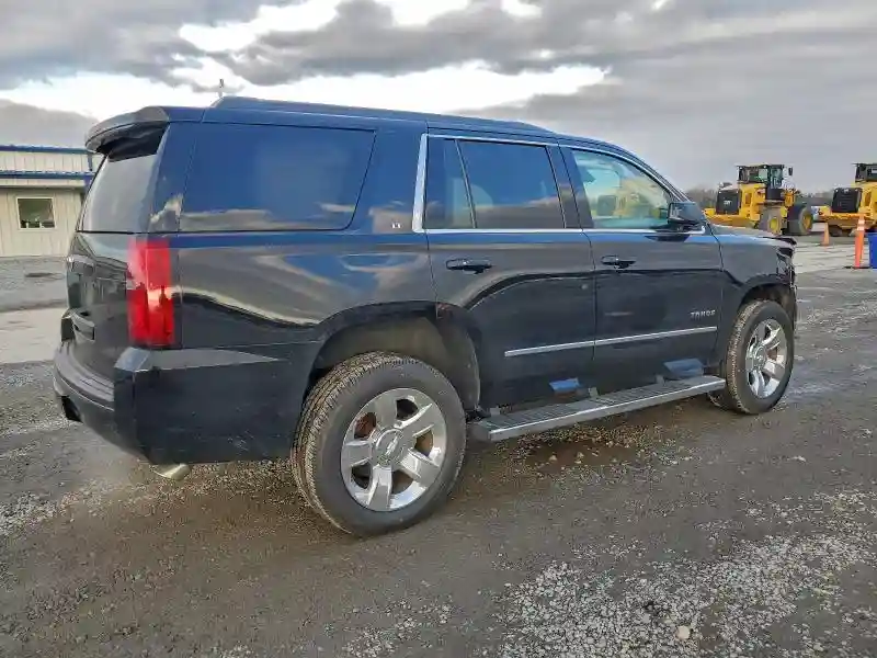 1GNSKBKCXJR132936 2018 CHEVROLET TAHOE-2