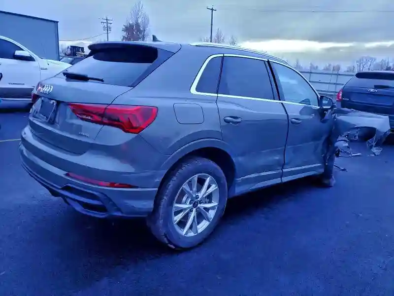 WA1DECF32S1109735 2025 AUDI Q3-2
