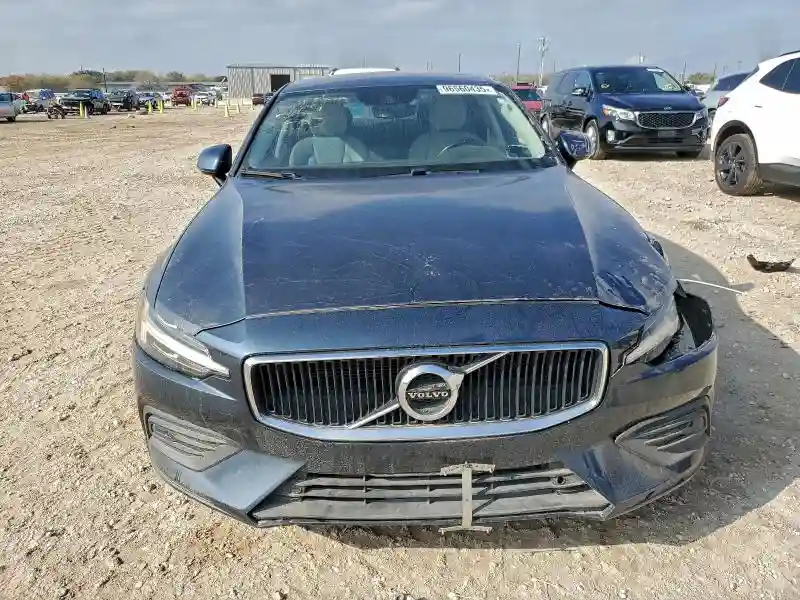 7JR102FK7LG041909 2020 VOLVO S60-4