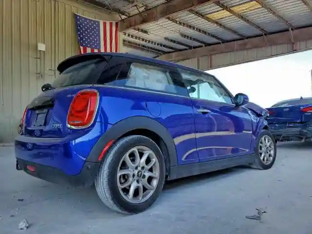 WMWXP5C52K2H29896 2019 MINI COOPER-2