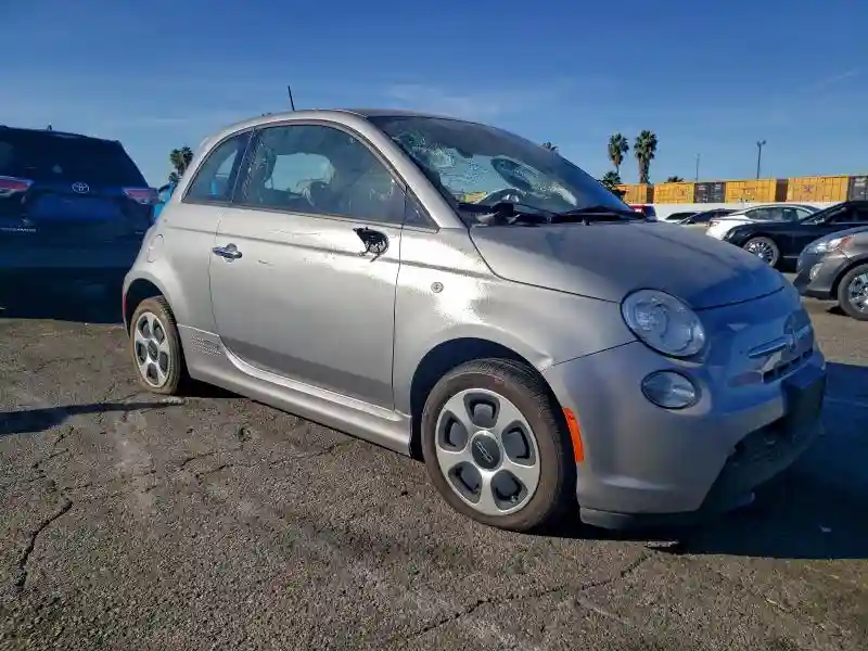 3C3CFFGEXGT125735 2016 FIAT 500-3