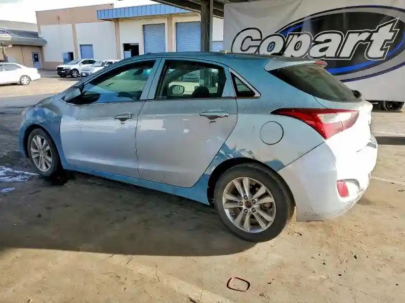 KMHD35LH2GU305246 2016 HYUNDAI ELANTRA-1