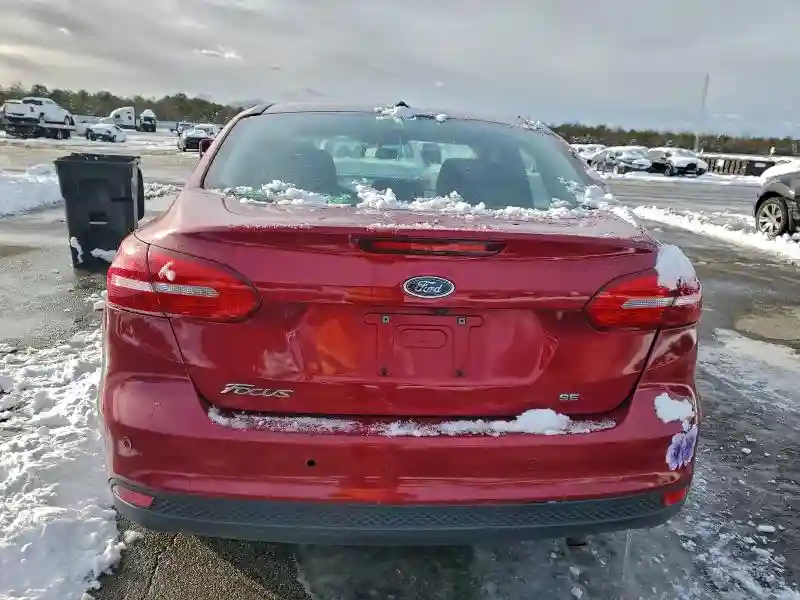 1FADP3H24HL250913 2017 FORD FOCUS-5