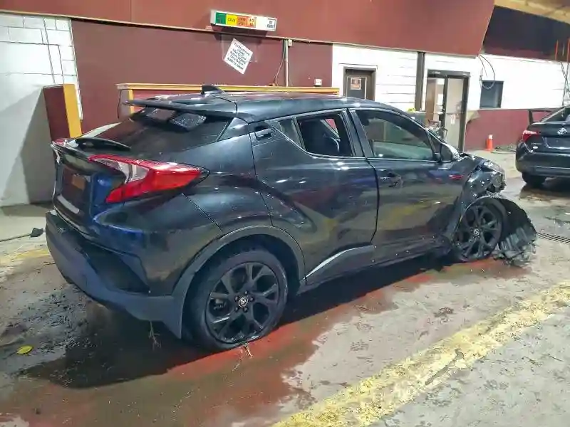 JTNKHMBXXM1126641 2021 TOYOTA C-HR-2