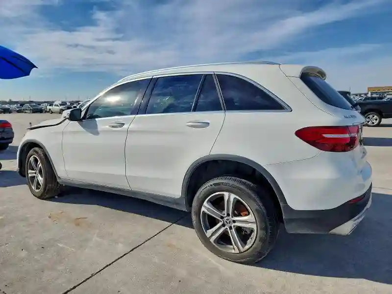 WDC0G4JB9K1000699 2019 MERCEDES-BENZ GLC-CLASS-1