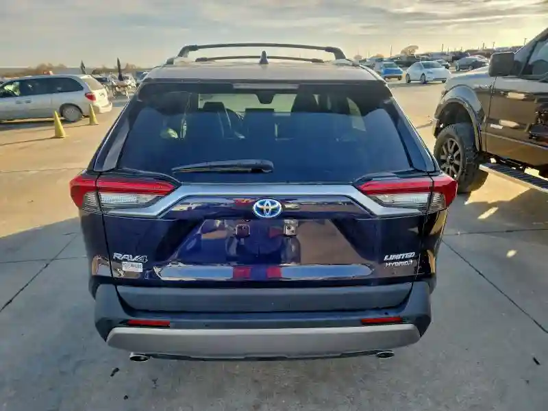 4T3D6RFV9PU126046 2023 TOYOTA RAV4-5
