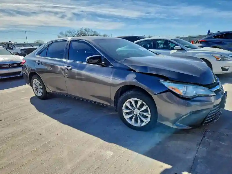 4T1BF1FK7GU569724 2016 TOYOTA CAMRY-3
