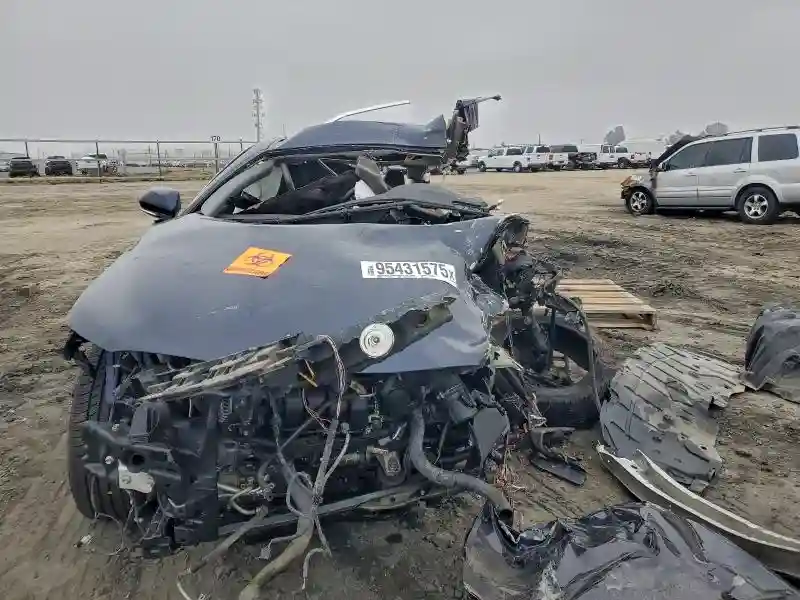 4T1T11AK9MU549531 2021 TOYOTA CAMRY-4