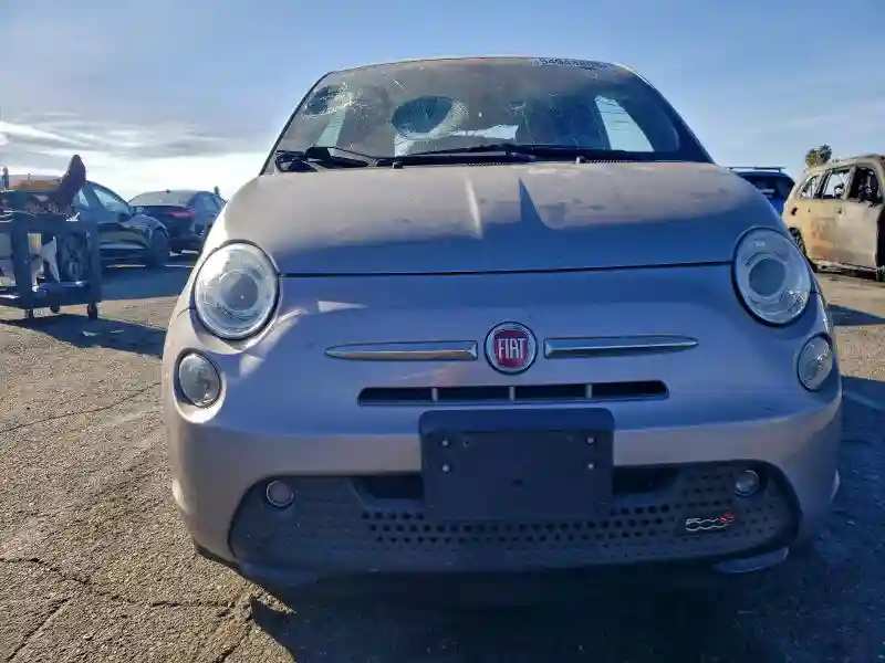 3C3CFFGEXGT125735 2016 FIAT 500-4