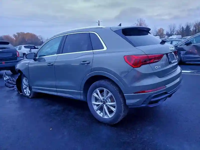 WA1DECF32S1109735 2025 AUDI Q3-1