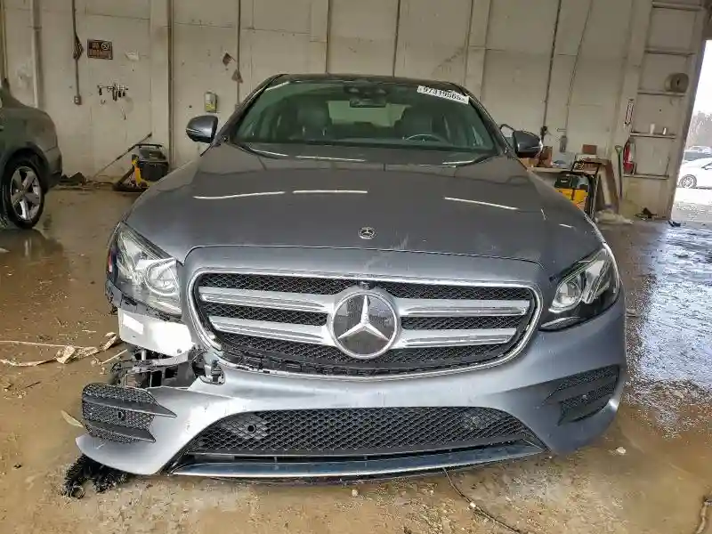WDDZF4KB2KA654688 2019 MERCEDES-BENZ E-CLASS-4