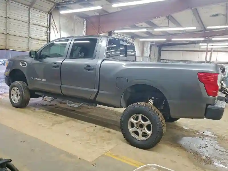 1N6BA1F31HN526226 2017 NISSAN TITAN-1