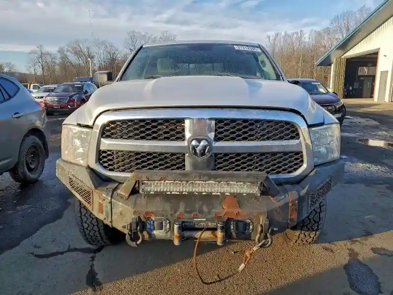 1C6RR7GG3HS818208 2017 RAM 1500-4