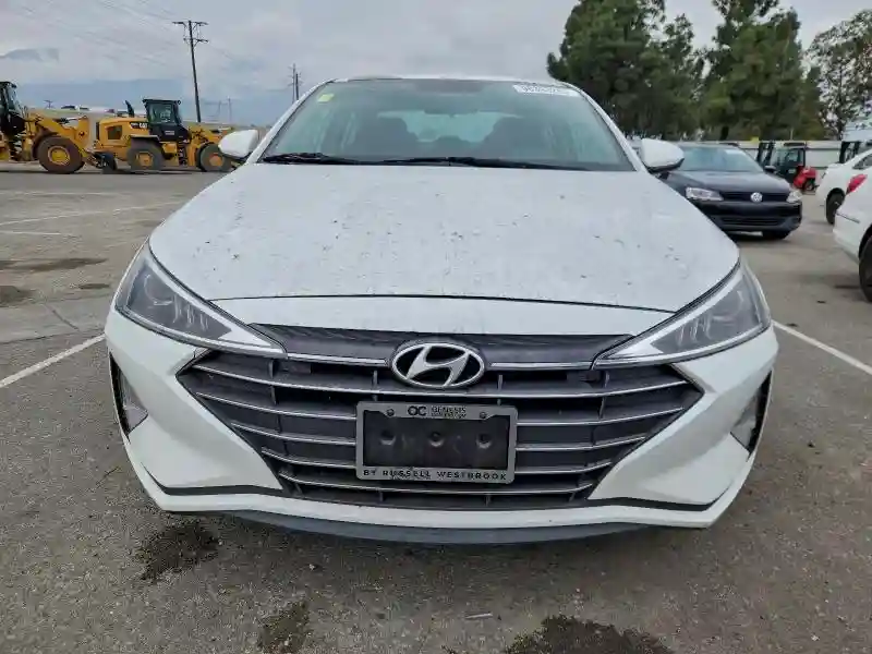 5NPD74LF5KH440130 2019 HYUNDAI ELANTRA-4