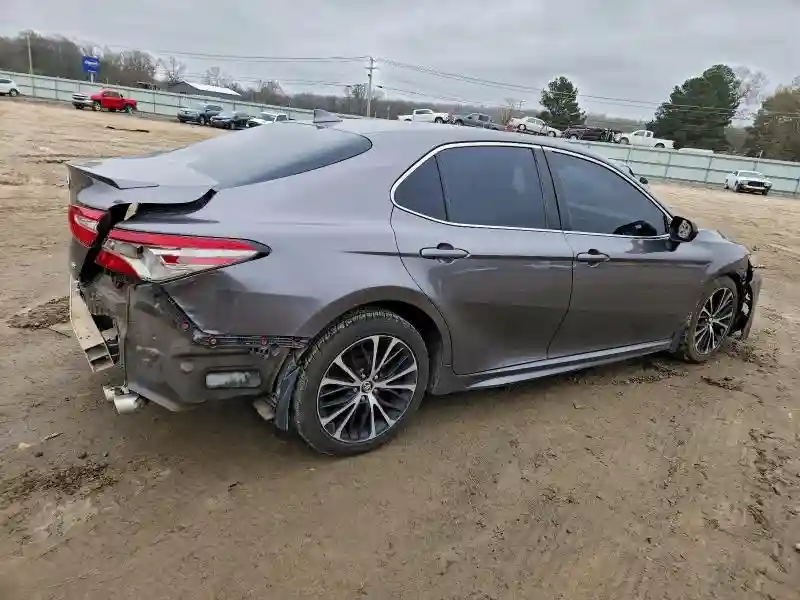 4T1B11HK2KU784089 2019 TOYOTA CAMRY-2