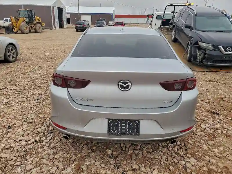 JM1BPACL3K1108089 2019 MAZDA 3-5