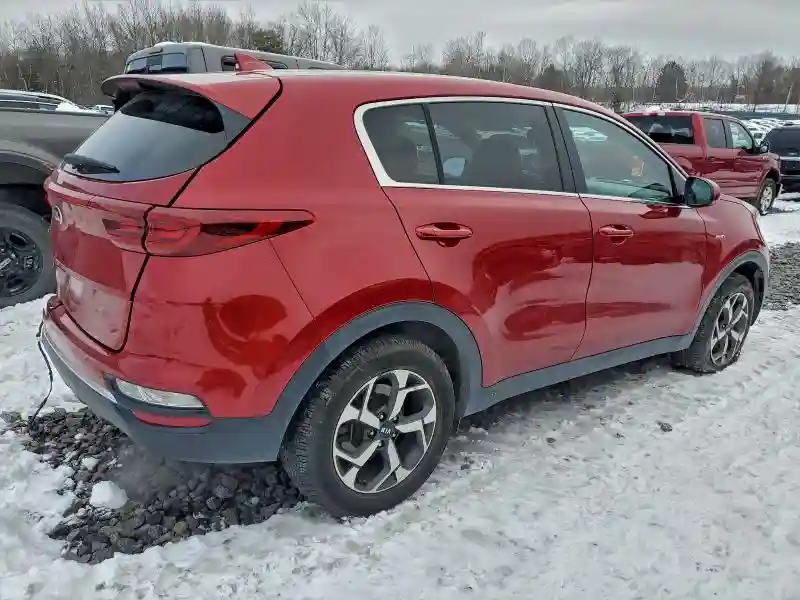 KNDPMCAC8N7984302 2022 KIA SPORTAGE-2