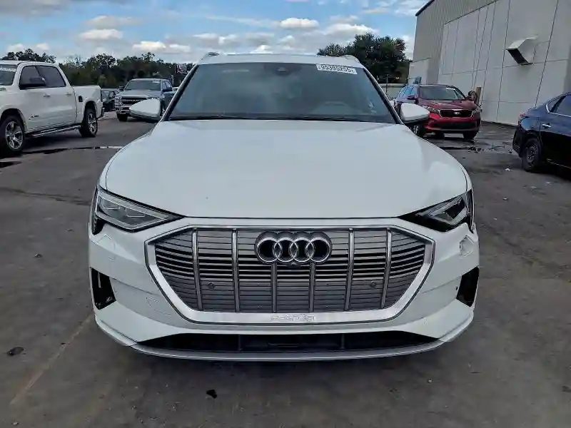 WA1VABGE5KB018110 2019 AUDI E-TRON-4
