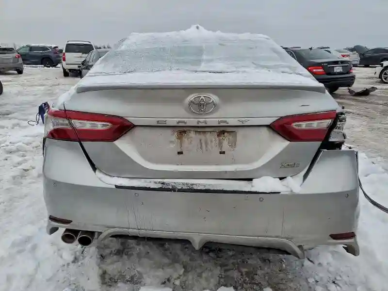 4T1B61HK5JU027218 2018 TOYOTA CAMRY-5