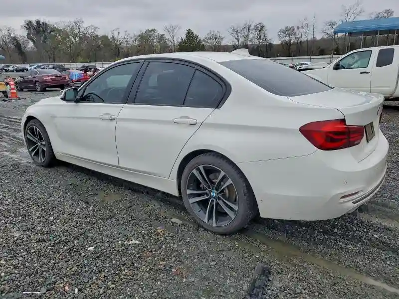 WBA8B9G52JNU99291 2018 BMW 3 SERIES-1