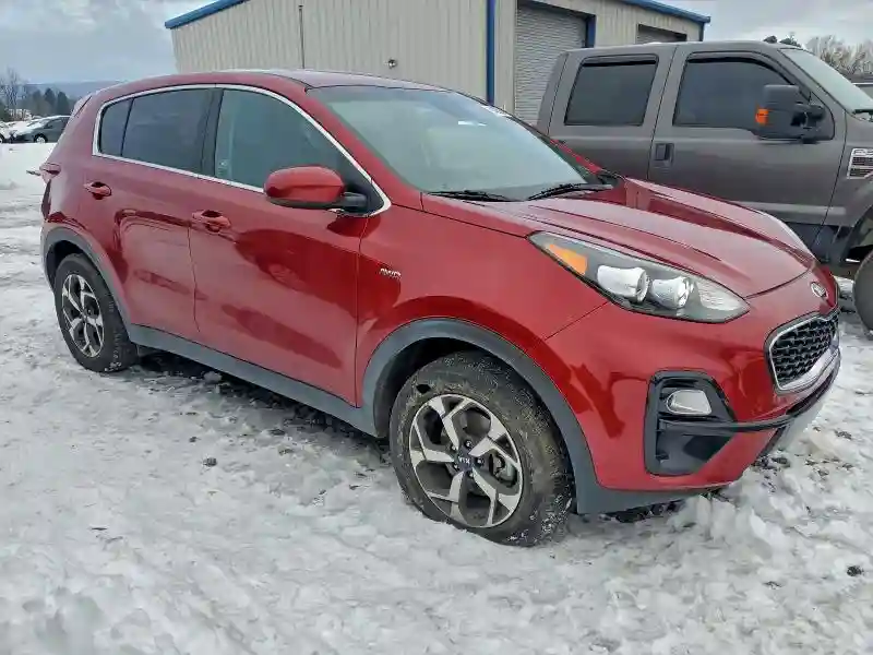 KNDPMCAC8N7984302 2022 KIA SPORTAGE-3
