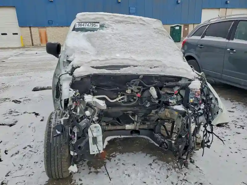 ZACNJDB10NPN90182 2022 JEEP RENEGADE-4