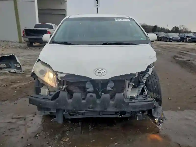 5TDKK3DCXGS694695 2016 TOYOTA ALL MODELS-4