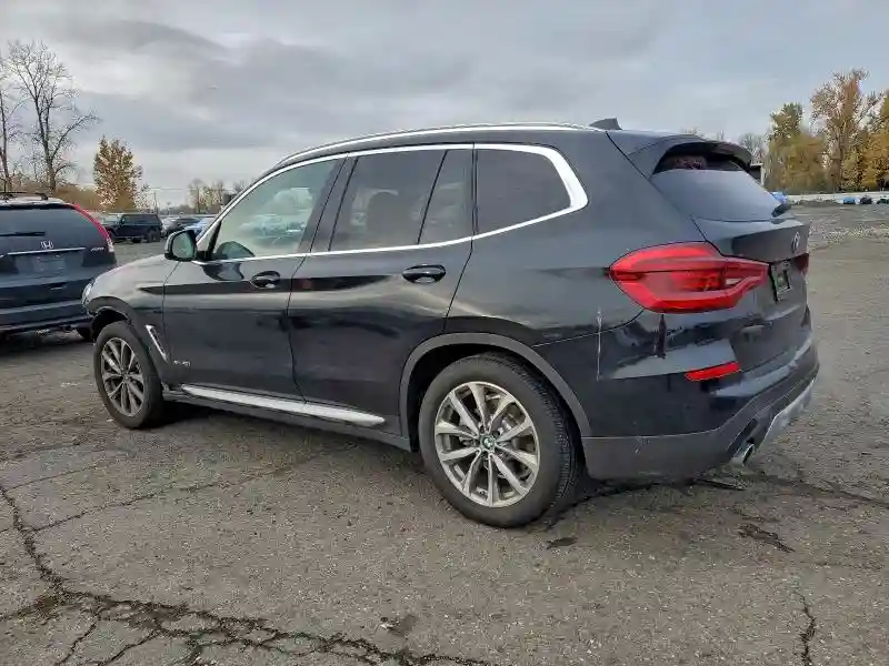 5UXTR9C57JLC73761 2018 BMW X3-1