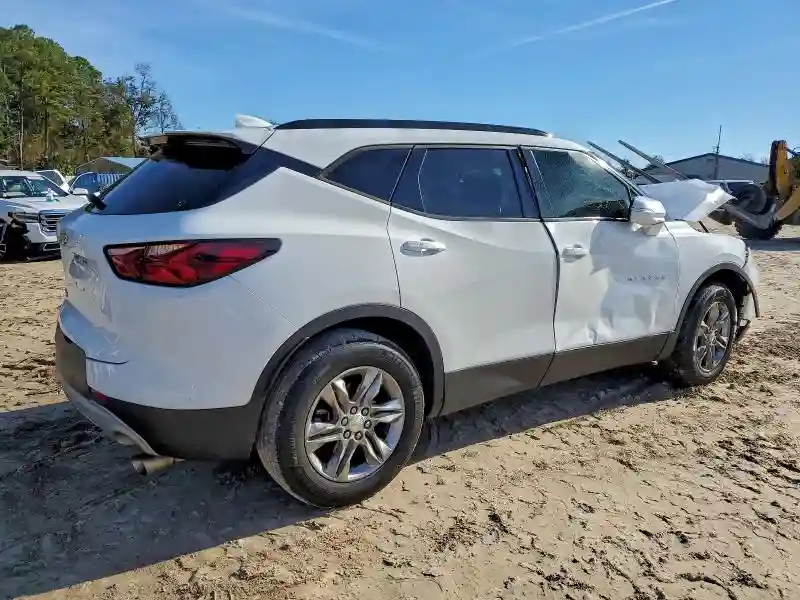 3GNKBDRS6MS510292 2021 CHEVROLET BLAZER-2