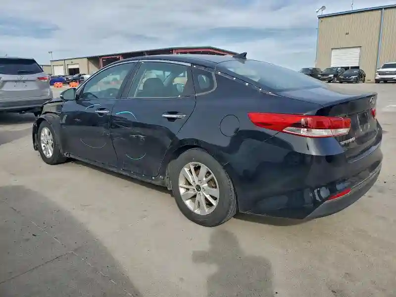 5XXGT4L33GG053920 2016 KIA OPTIMA-1