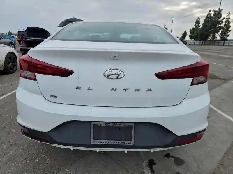5NPD74LF5KH440130 2019 HYUNDAI ELANTRA-5