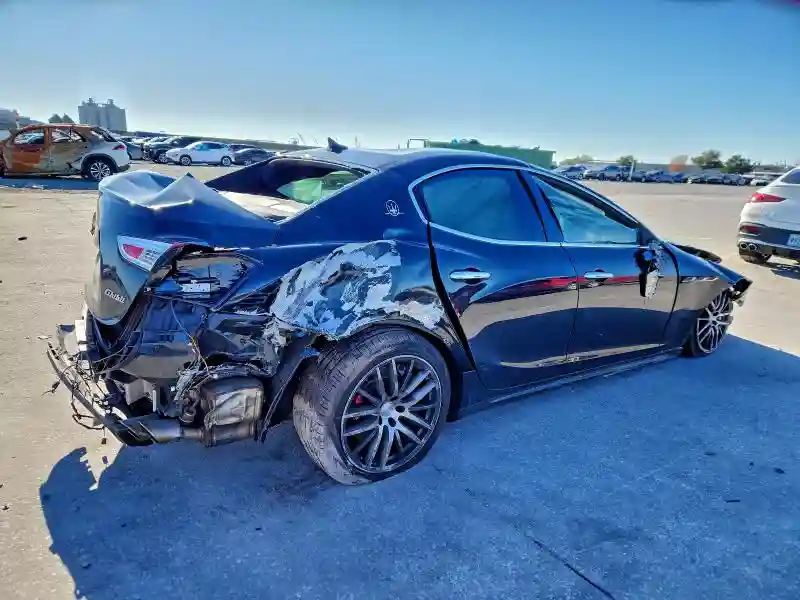 ZAM57RTA9H1240885 2017 MASERATI ALL MODELS-2