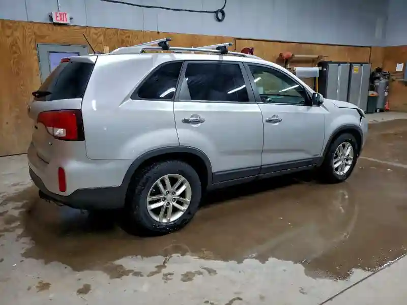 5XYKTDA78FG602196 2015 KIA SORENTO-2