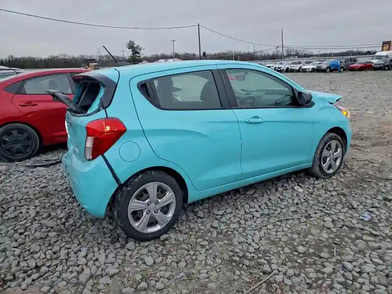 KL8CB6SA8NC025923 2022 CHEVROLET SPARK-2