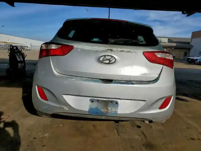 KMHD35LH2GU305246 2016 HYUNDAI ELANTRA-5