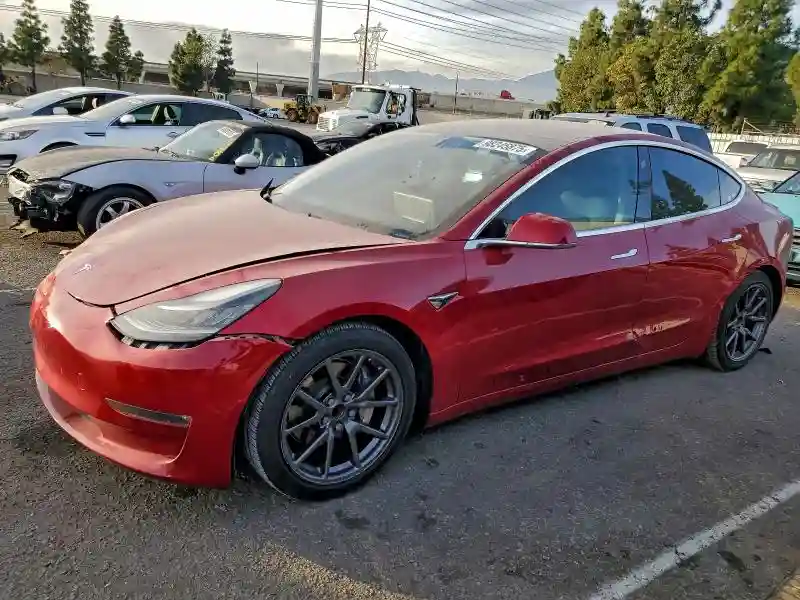 5YJ3E1EA6JF049146 2018 TESLA MODEL 3-0
