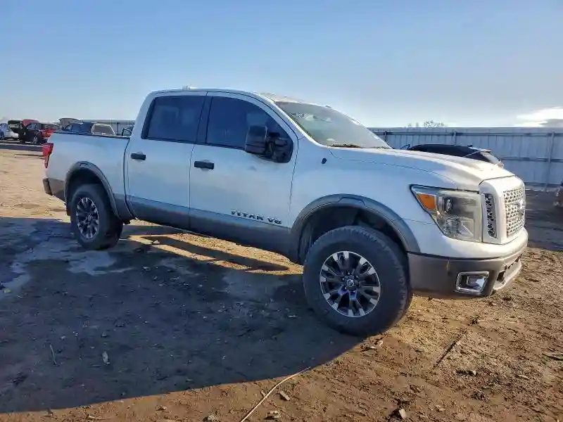 1N6AA1E57KN504186 2019 NISSAN TITAN-3