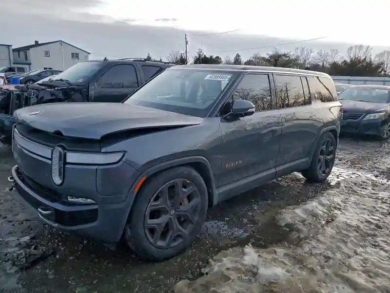 7PDSGABA3PN029157 2023 RIVIAN RIS-0