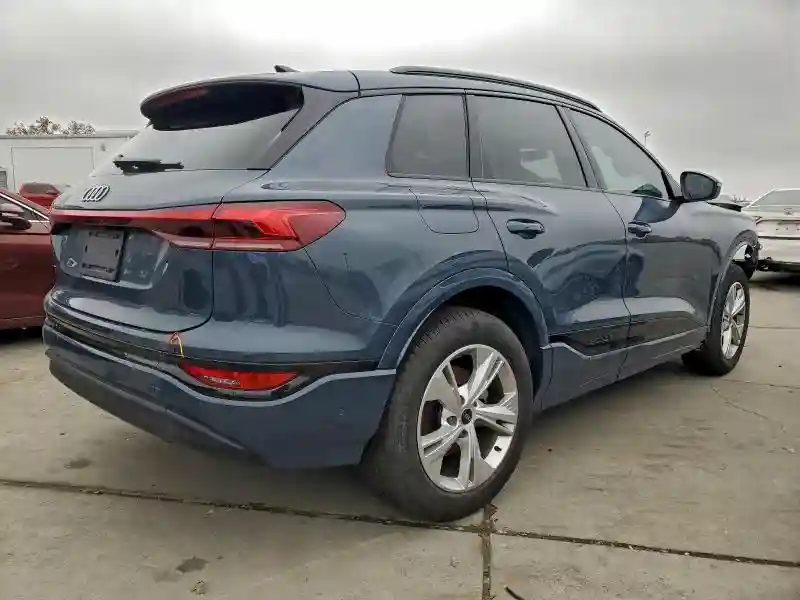 WA122BGF5SA022222 2025 AUDI Q6 E-TRON-2