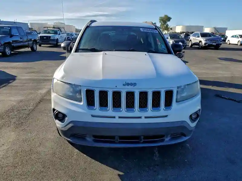 1C4NJCBA2GD705170 2016 JEEP COMPASS-4
