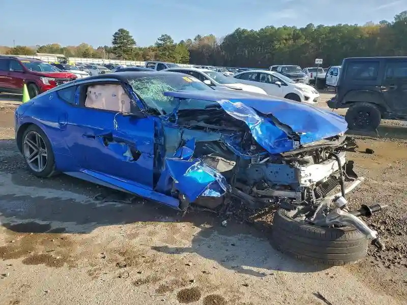 JN1BZ4AH3RM367378 2024 NISSAN Z SPORT-3