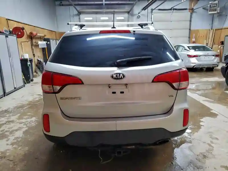 5XYKTDA78FG602196 2015 KIA SORENTO-5